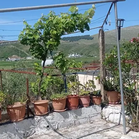 Yannoula's Family Holiday home